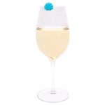 glas wijn met shell glass marker voor zomer fun