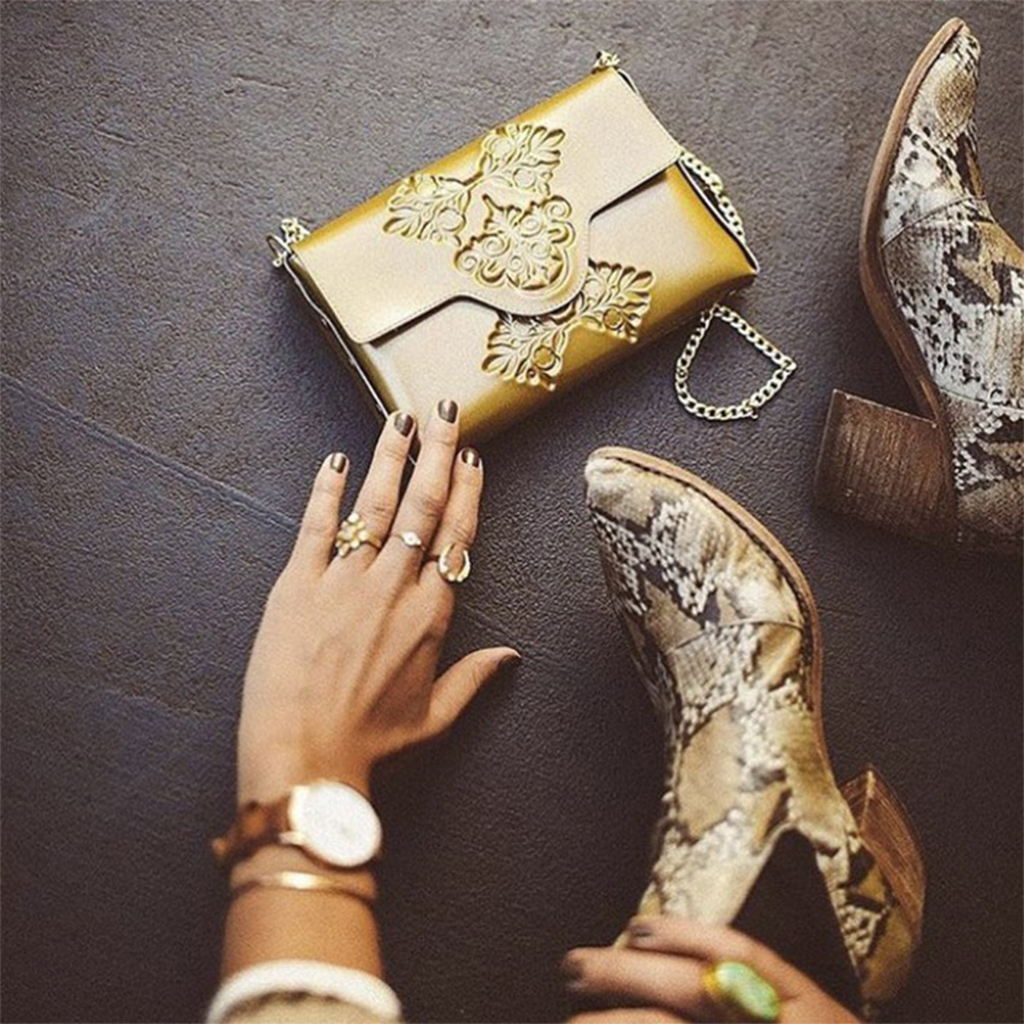 Mini Gold Hand Bag Medusa